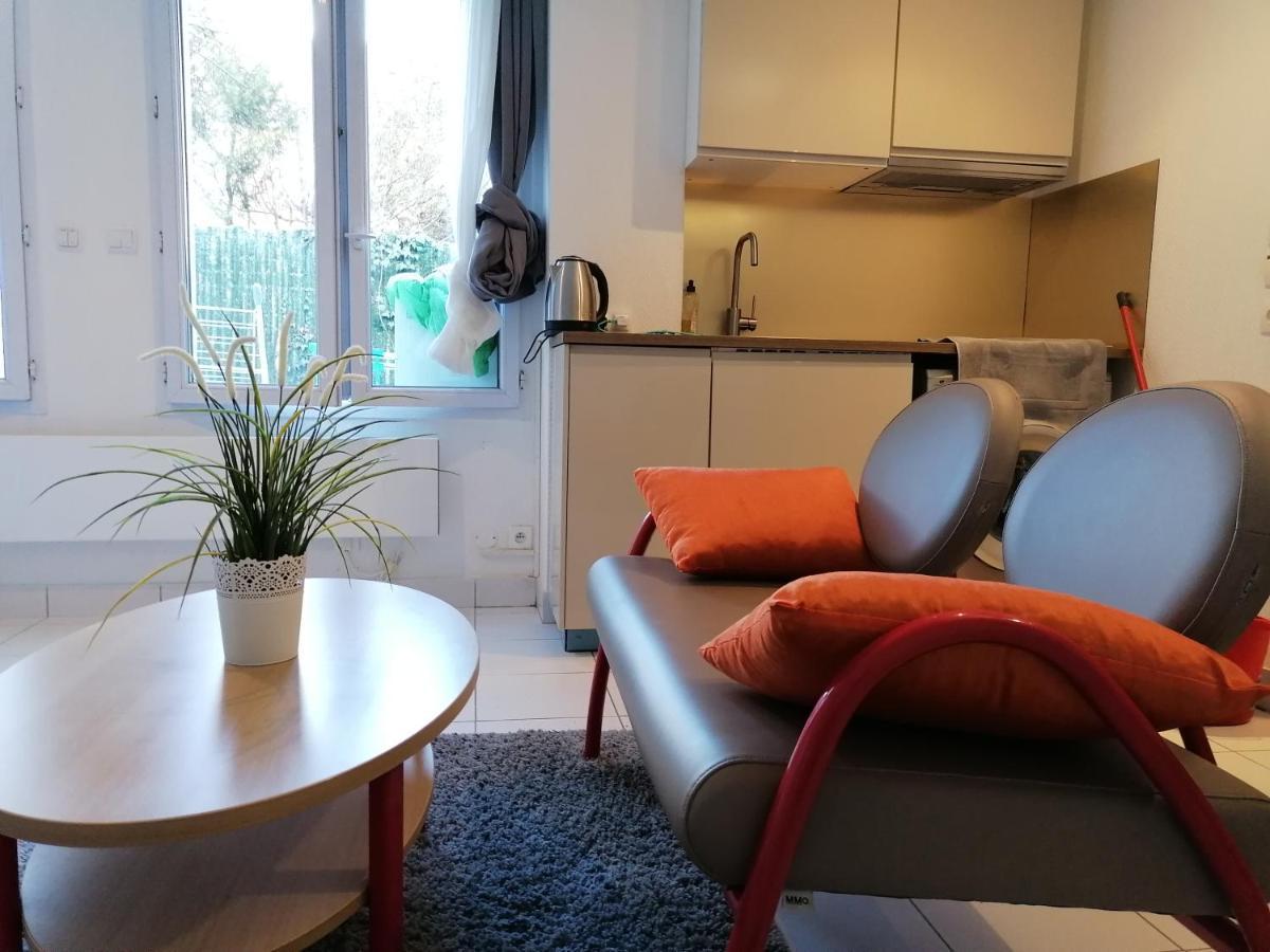 Studio De Charme, 30' Paris, 5' Evry, 10' Orly Ris-Orangis 外观 照片