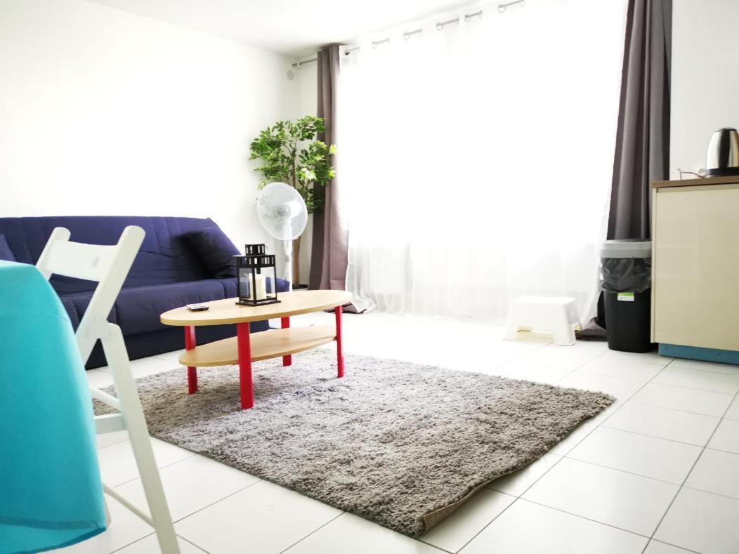 Studio De Charme, 30' Paris, 5' Evry, 10' Orly Ris-Orangis 外观 照片