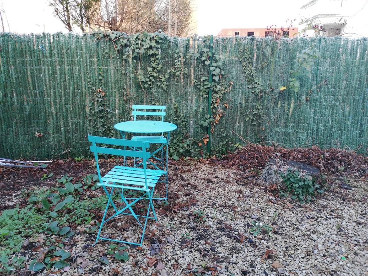 Studio De Charme, 30' Paris, 5' Evry, 10' Orly Ris-Orangis 外观 照片